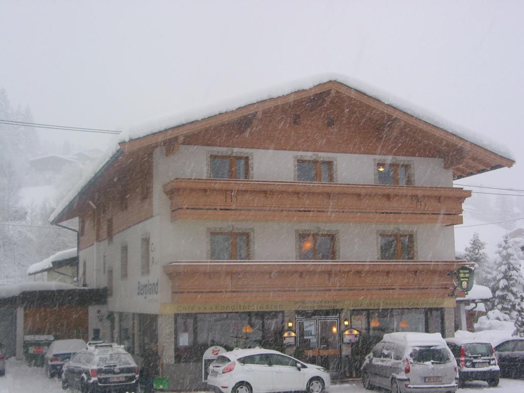 Haus Bergland Hotel Fieberbrunn Ngoại thất bức ảnh